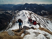 INVERNALE AL RIF. PALAZZI e IN CIMA MENNA (2300 m.) con salita dalla Val Carnera (sentiero 234) e discesa dal Chignol d’Arale il 26 febbraio 2012 - FOTOGALLERY